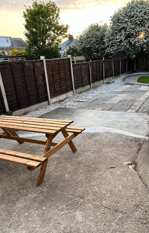 Kim Family Holiday Get-Away 4 Bedrooms 2 Baths Blackpool Kültér fotó