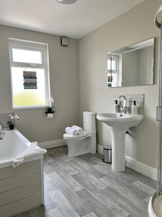 Kim Family Holiday Get-Away 4 Bedrooms 2 Baths Blackpool Kültér fotó