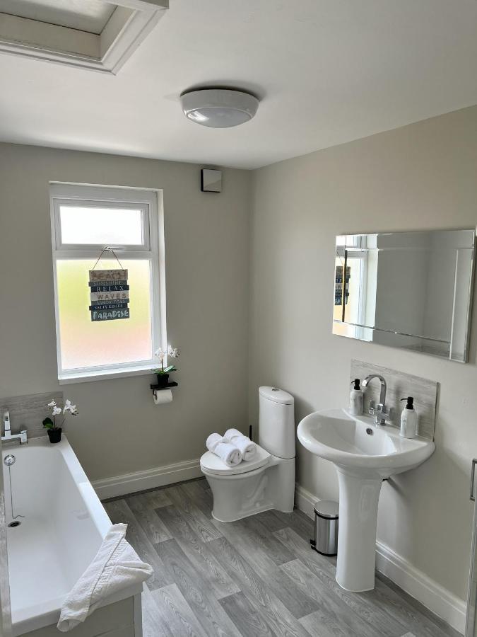 Kim Family Holiday Get-Away 4 Bedrooms 2 Baths Blackpool Kültér fotó
